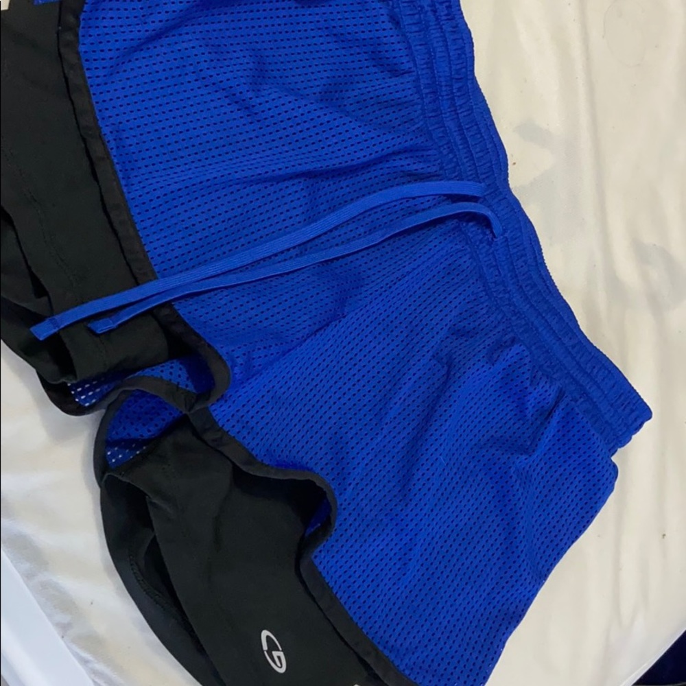 Shorts - Picture 2 of 2